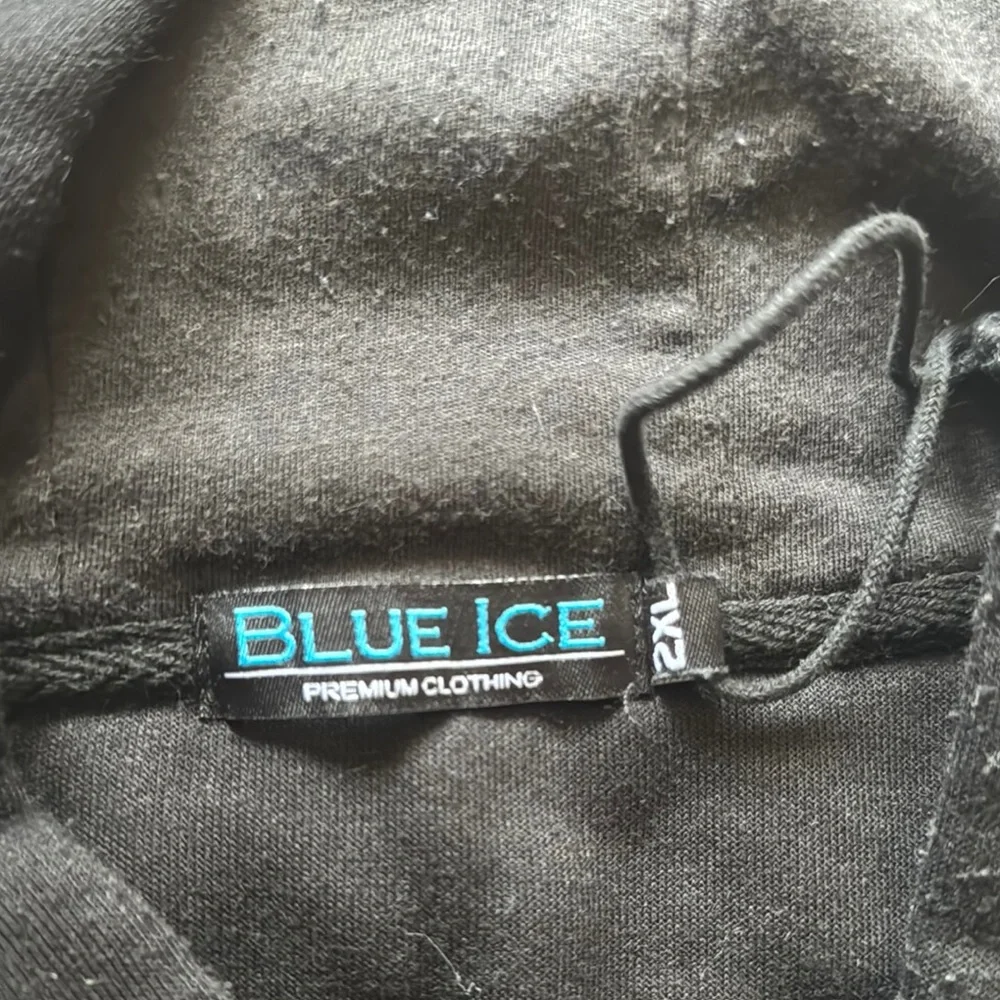 Black Blue Ice XXL Zip Up Sweater with Hood and Ribbed Cuffs